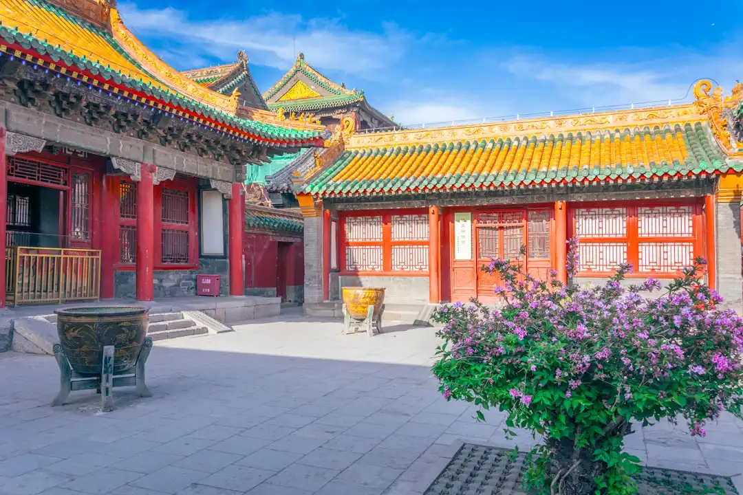 炭素制品焙烧工艺优化对石墨电极质量的影响分析